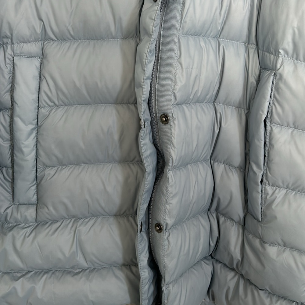 Eddie Bauer, Women’s Long Lightweight Jacket with Hood, Size Large - Picture 2 of 4